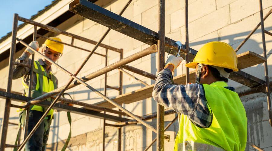 Professional gutter cleaning in Farley, MO